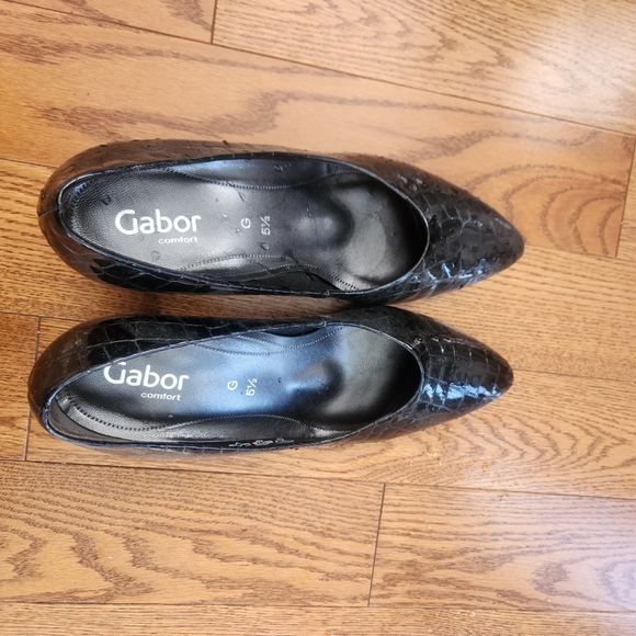 Brand New Gabor heels - Picture 1 of 5